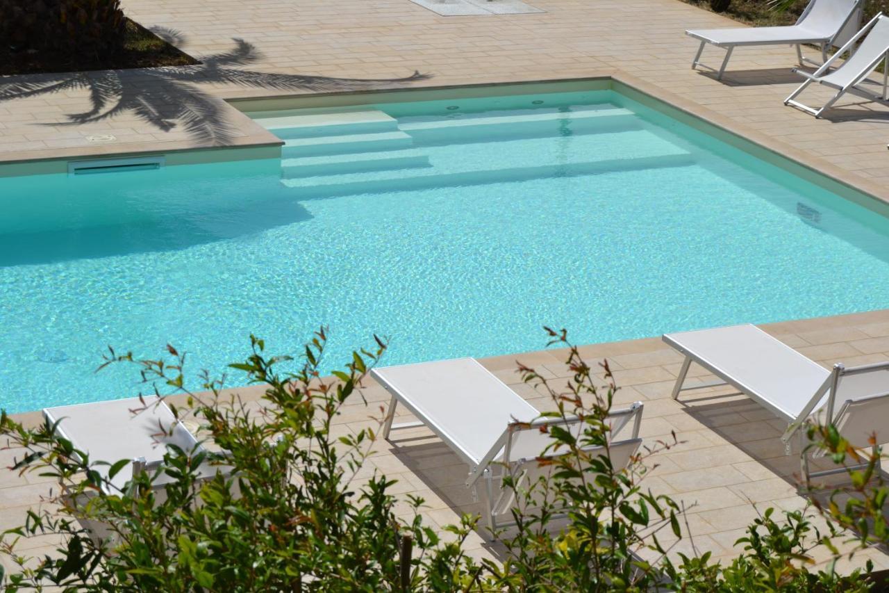 Villa Antonella Zambrone Buitenkant foto